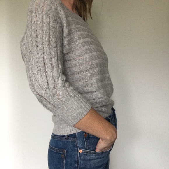 NWT American Eagle Outfitters Cable Knit Dolman Sweater, size Medium ❤️ - Picture 2 of 11